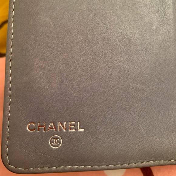 💯Authentic chanel lucky symbols L-yen long wallet grey🩶 - Picture 6 of 11